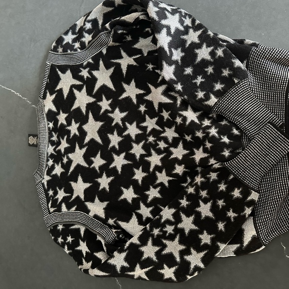 Marc Jacobs Mickey Mouse Black and Sliver Stars Pullover - Picture 10 of 10